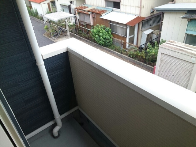 ブリアンジュネスのバルコニー