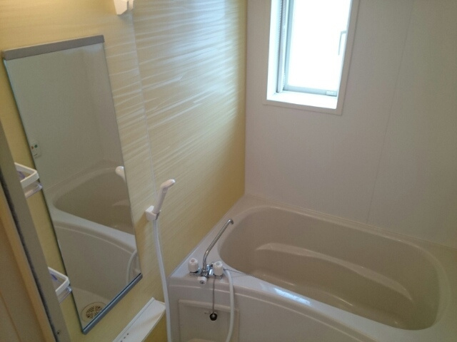 ブリアンジュネスの浴室