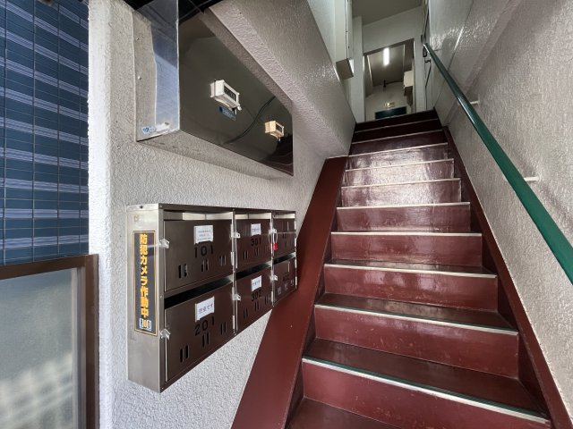 北野商事ビルのエントランス