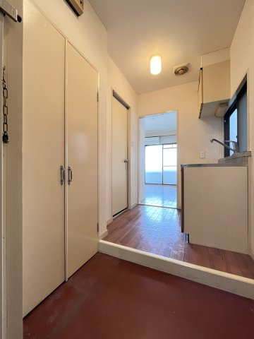 北野商事ビルの玄関