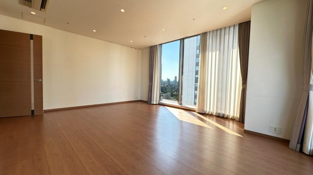 【居間・リビング】 | ＳＡＩＯＮ　ＳＡＫＵＲＡＺＡＫＡ