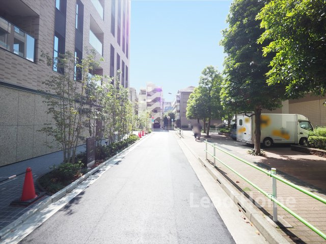 【その他】 | アトラス麻布十番 | 前面道路