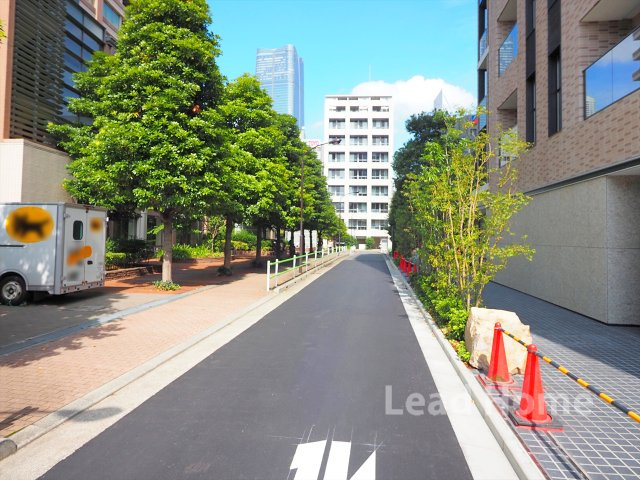 【その他】 | アトラス麻布十番 | 前面道路