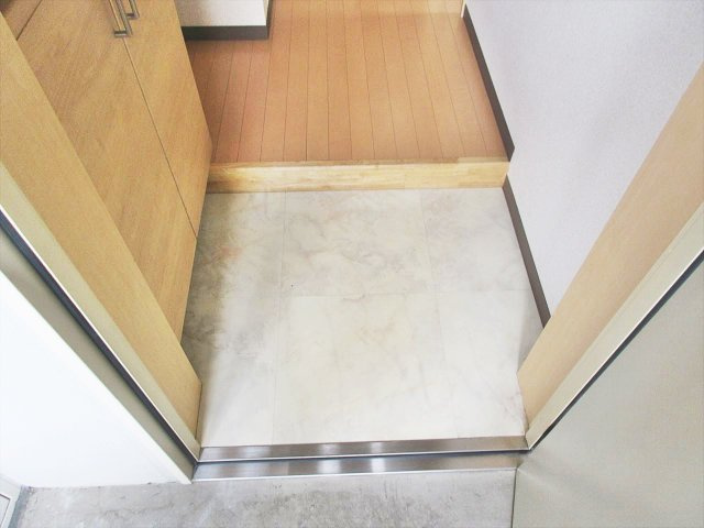 ヴィラエーデル大須|名古屋市の賃貸ならMy賃貸の玄関|ヴィラエーデル大須