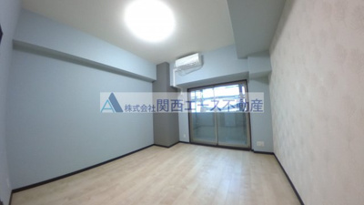 【洋室】 | プレシオ小阪