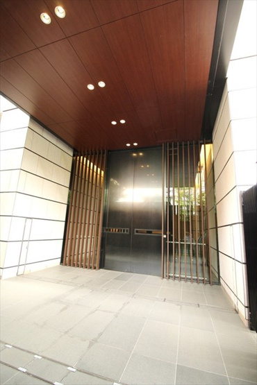 【エントランス】 | グランスイート広尾