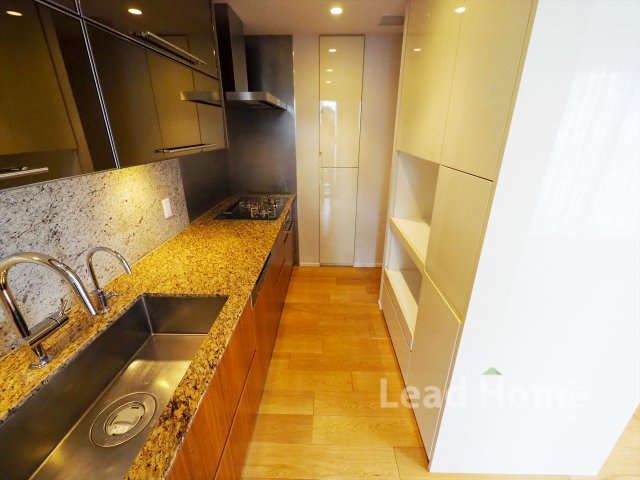 【キッチン】 | グランスイート広尾