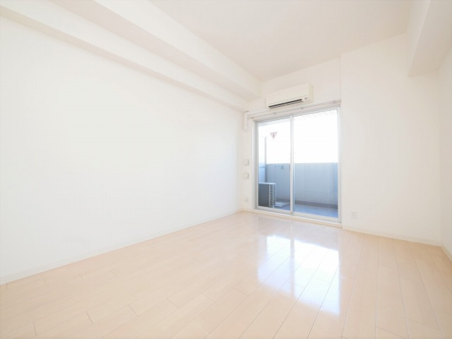 エスリード阿波座シティーウェストⅡの居間・リビング