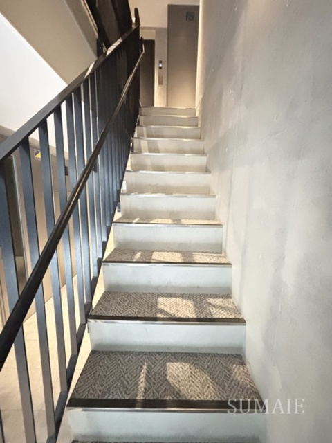 ラフォンテ田端のその他共用部分|共用階段です