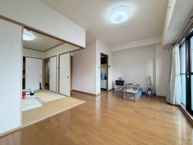 アビコOFKの居間・リビング