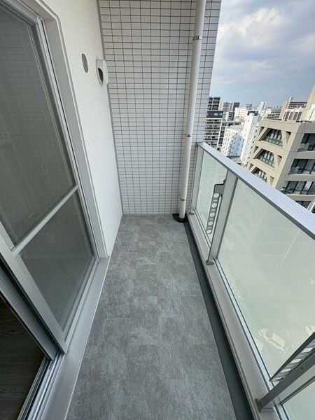 THE LOUNGE LINEAR GATEのバルコニー