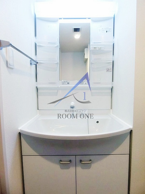 リブリ・プレジール千川の洗面所|洗面台です。