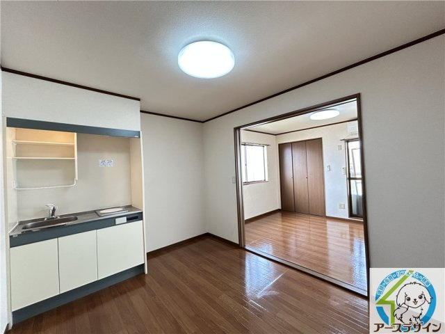 アレックスⅠの居間・リビング|※類似写真