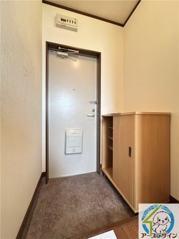 アレックスⅠの玄関|※類似写真