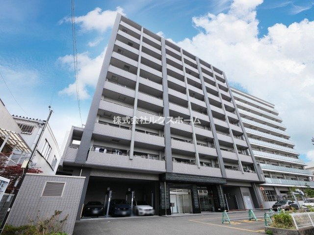 ヴェルドゥール南茨木の外観