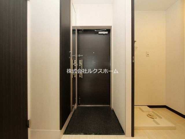 ヴェルドゥール南茨木の玄関