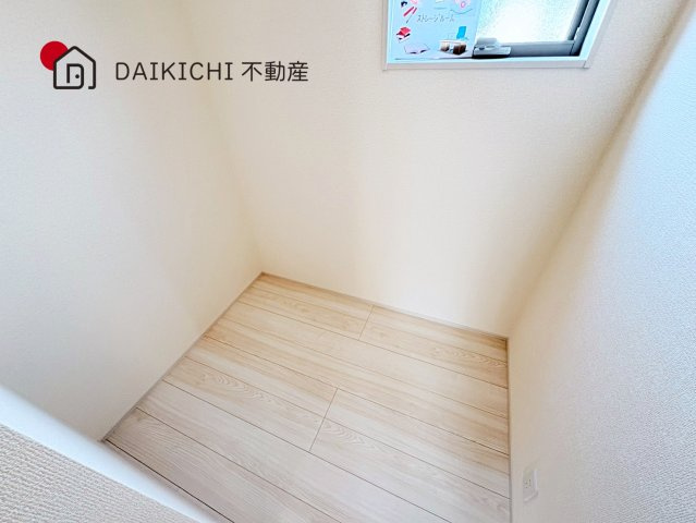 【洋室】 | 鴻巣松原3期　Livele Garden.S　新築戸建　全5棟　4号棟