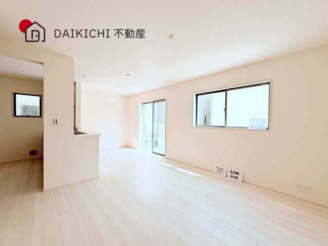 【居間・リビング】 | 鴻巣松原3期　Livele Garden.S　新築戸建　全5棟　4号棟