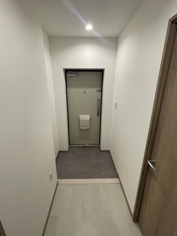 恒陽千石マンションB棟の玄関|現況優先です