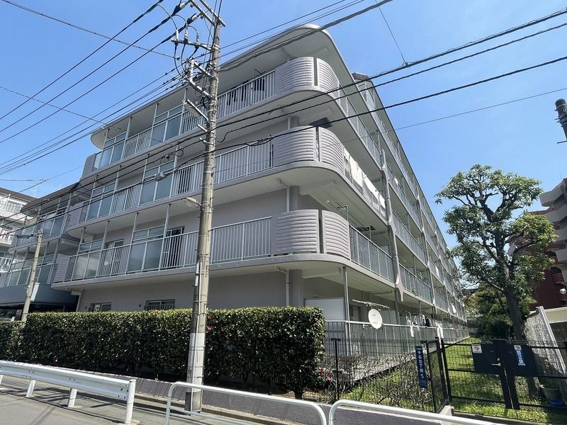 恒陽千石マンションB棟の外観