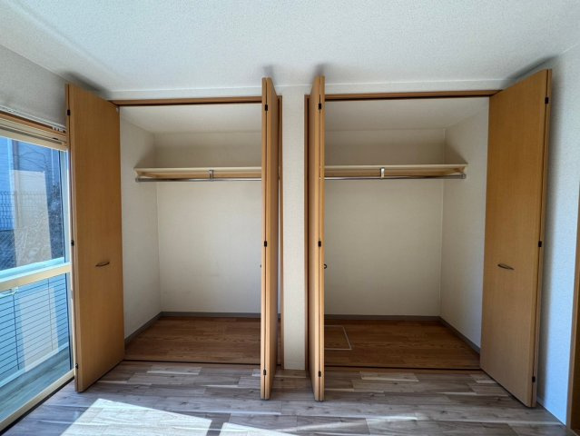 豊中市刀根山４丁目のアパートの収納