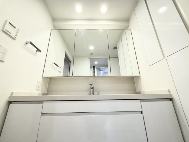 【独立洗面台】 | ジオ南青山