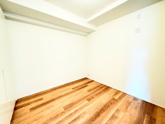 【洋室】 | ジオ南青山