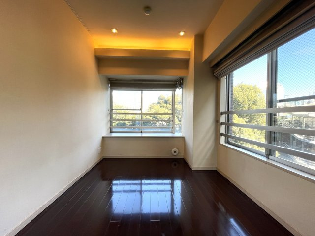 【洋室】 | トリニティーハウス三田