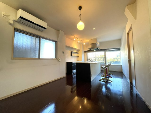 【居間・リビング】 | トリニティーハウス三田