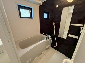 【浴室】 | フェリスメゾン嘉真－ＭＩＨＡＲＡ・ＬＥＢＥＮ－（ＳＪ） | フェリスメゾン嘉真－ＭＩＨＡＲＡ・ＬＥＢＥＮ－（ＳＪ）★那覇市三原エリア