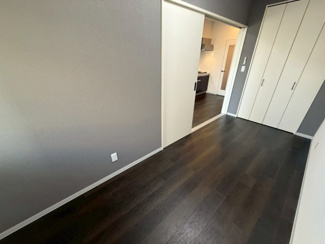 【洋室】 | フェリスメゾン嘉真－ＭＩＨＡＲＡ・ＬＥＢＥＮ－（ＳＪ） | フェリスメゾン嘉真－ＭＩＨＡＲＡ・ＬＥＢＥＮ－（ＳＪ）★那覇市三原エリア