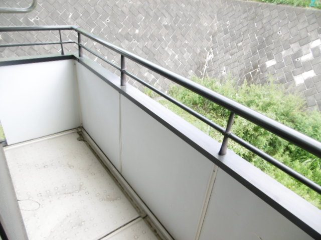 【バルコニー】 | ファミール田中　A