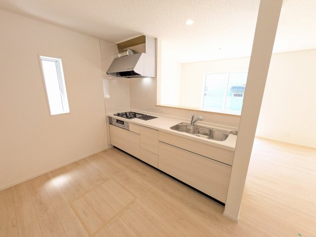 八王子市　泉町　新築一戸建て　２６期のキッチン|～使い勝手の良いシステムキッチン～