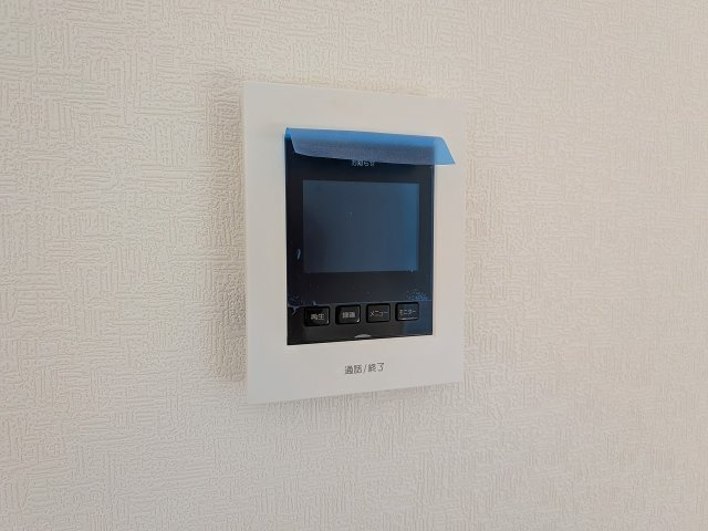 八王子市　泉町　新築一戸建て　２６期のセキュリティ|～TVモニター付インターホン　訪問者の確認に便利です～