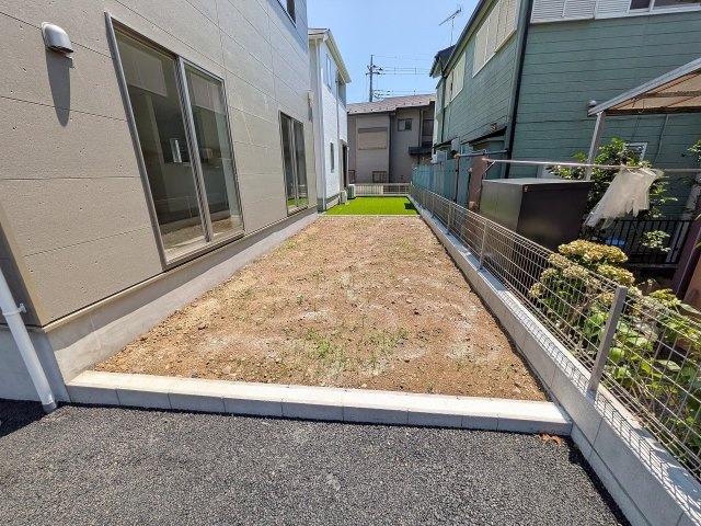 八王子市　泉町　新築一戸建て　２６期の庭|～ガーデニングなども楽しめる庭付き～