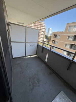 【バルコニー】 | パークサイド芝