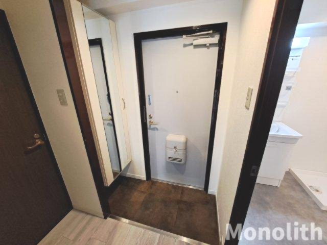 YFヒルズ宮山の玄関