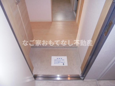 【玄関】 | ヴェルドュアルテ