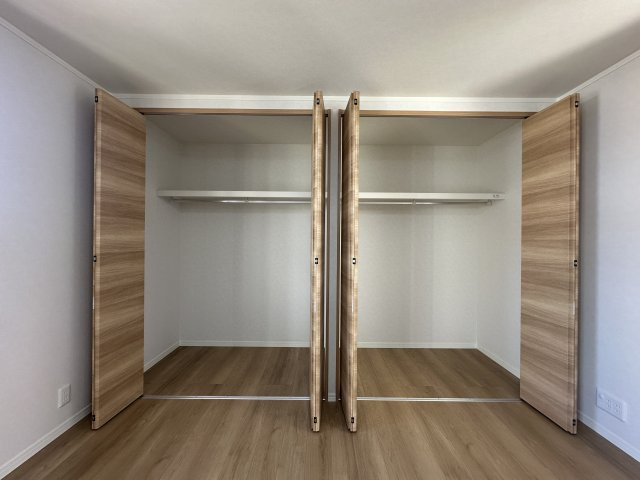 明石市魚住町錦が丘１丁目戸建の収納