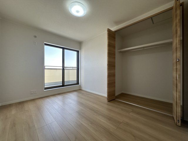 明石市魚住町錦が丘１丁目戸建の洋室