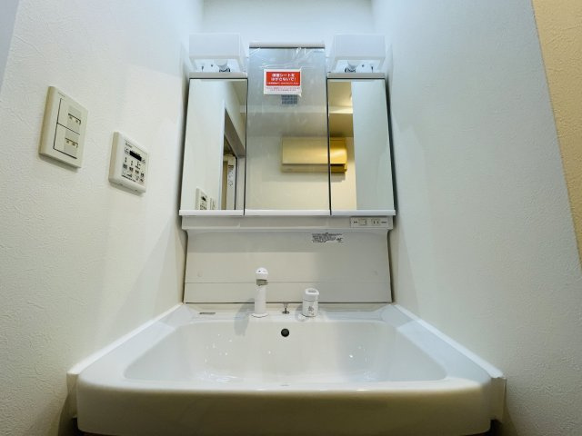 【エントランス】 | ランドステージ白金台