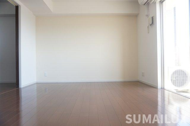 エレイネ須屋のその他