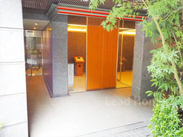 【エントランス】 | ロイヤルシーズン麻布永坂