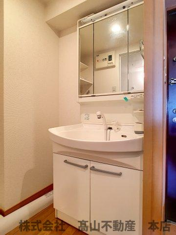 レジェンド桜参番館の独立洗面台