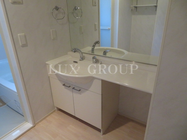 【洗面所】 | ソレイユ