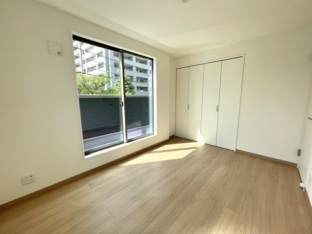 和光市白子2丁目　利便×自然　穏やかな街並み　限定1棟の洋室