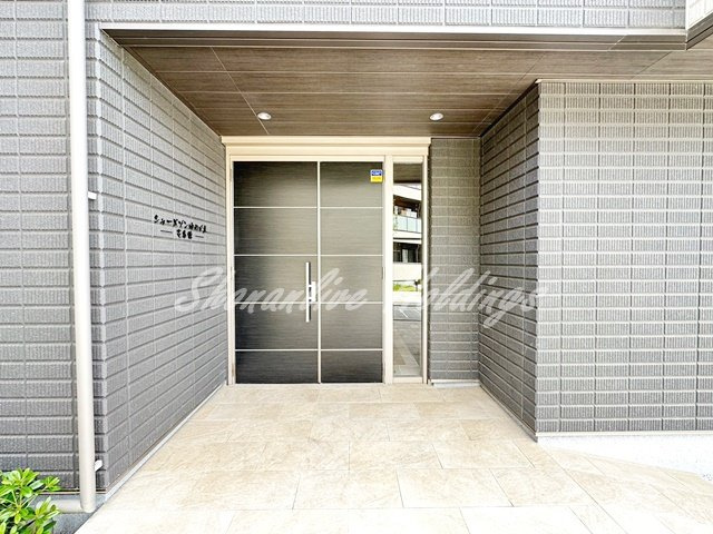 シャーメゾンゆめが丘壱番館のエントランス|オートロック付きのエントランス♪