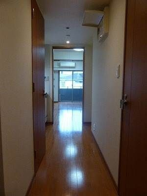 日神デュオステージ船橋の玄関