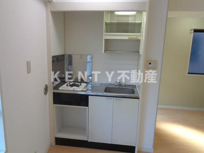 【キッチン】 | ライフピアモア武蔵小山 | コンパクトなキッチンで掃除もラクラク