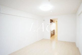 【居間・リビング】 | グラン　トレゾール | 洋室のお部屋です。